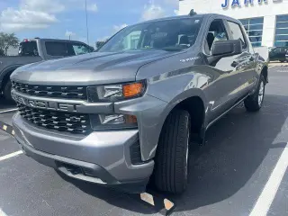 Chevrolet Silverado 1500 Limited 2022 4x2 Custom 4dr Crew Cab 5.8 ft. SB