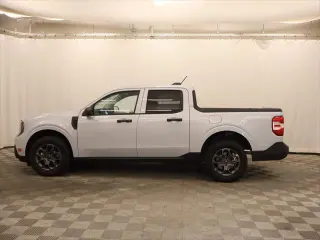 Ford Maverick 2025 XL 4 puertas SuperCrew caja corta de 4.5 pies