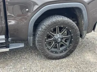 GMC Sierra 1500 2021 4x4 SLT 4 puertas Cabina Crew 5.8 pies SB