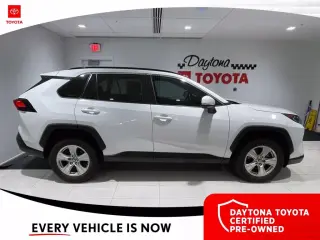 Toyota RAV4 2021 XLE 4dr SUV