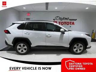 Toyota RAV4 2021 XLE 4dr SUV