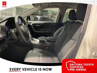Toyota RAV4 2021 XLE 4dr SUV