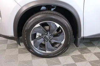 Nissan Rogue 2024 SV Crossover 4 puertas