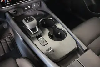 Nissan Rogue 2024 SV Crossover 4 puertas