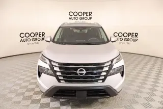 Nissan Rogue 2024 SV Crossover 4 puertas