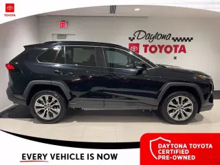 Toyota RAV4 2022 XLE Premium 4dr SUV