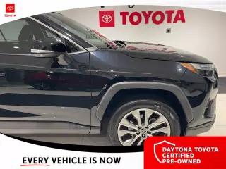 Toyota RAV4 2022 XLE Premium 4dr SUV