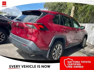Toyota RAV4 2024 XLE Premium 4dr SUV