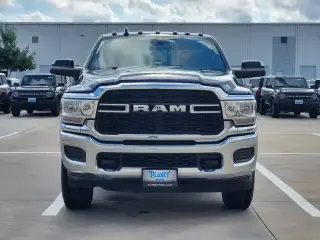 Ram 2500 2022 4x4 Tradesman 4dr Crew Cab 6.3 ft. SB Pickup