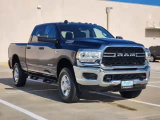 Ram 2500 2022 4x4 Tradesman 4dr Crew Cab 6.3 ft. SB Pickup