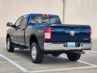 Ram 2500 2022 4x4 Tradesman 4dr Crew Cab 6.3 ft. SB Pickup