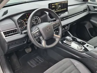 Mitsubishi Outlander 2025 AWD SE 4dr SUV
