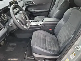 Mitsubishi Outlander 2025 AWD SE 4dr SUV