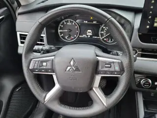 Mitsubishi Outlander 2025 AWD SE 4dr SUV