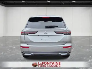 Mitsubishi Outlander 2025 AWD SE 4dr SUV