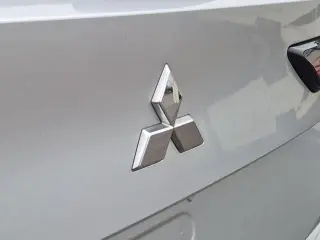 Mitsubishi Outlander 2025 AWD SE 4dr SUV
