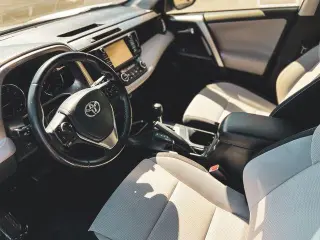 Toyota RAV4 2016 XLE 4dr SUV