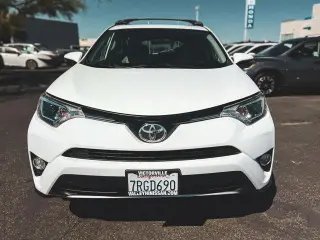 Toyota RAV4 2016 XLE 4dr SUV