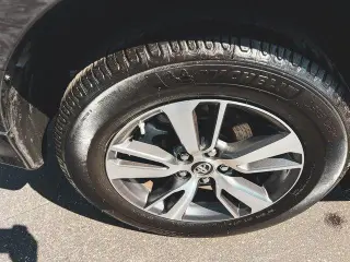 Toyota RAV4 2016 XLE 4dr SUV