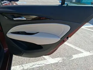 Buick Regal Sportback 2019 Avenir 4dr Sportback