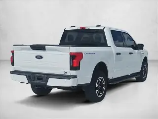 Ford F-150 Lightning 2023 AWD XLT 4dr SuperCrew 5.5 ft. SB