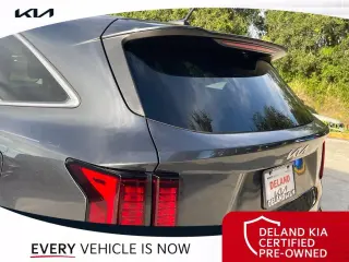 Kia Sorento 2023 LX 4dr SUV