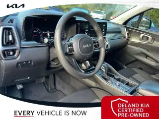 Kia Sorento 2023 LX 4dr SUV