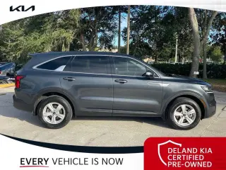 Kia Sorento 2023 LX 4dr SUV