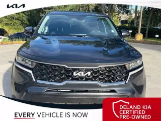 Kia Sorento 2023 LX 4dr SUV