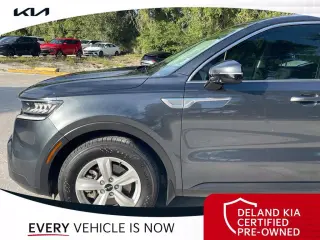 Kia Sorento 2023 LX 4dr SUV