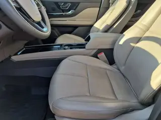 Lincoln Corsair 2024 AWD Premiere 4dr SUV