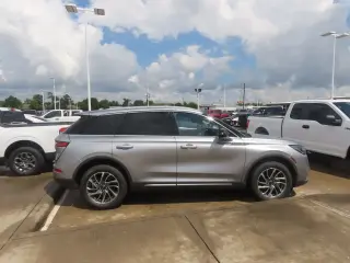 Lincoln Corsair 2022 Standard 4dr SUV
