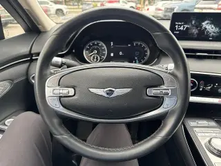 Genesis GV70 2025 AWD 2.5T Standard SUV de 4 puertas