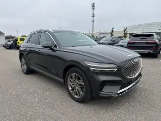 Genesis GV70 2025 AWD 2.5T Standard SUV de 4 puertas