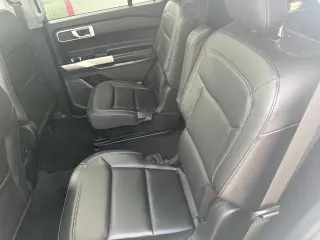 Ford Explorer 2023 AWD XLT SUV de 4 puertas