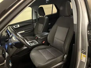 Ford Explorer 2022 XLT SUV de 4 puertas