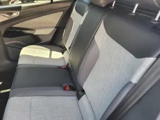 Volkswagen ID.4 2025 Pro 4dr Crossover