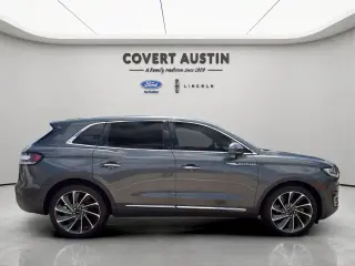 Lincoln Nautilus 2019 Reserve SUV de 4 puertas