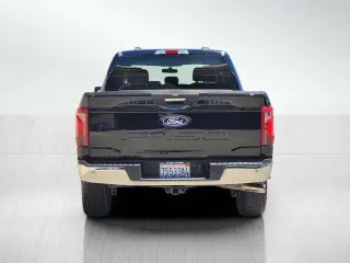 Ford F-150 2024 4x4 XLT 4dr SuperCrew 5.5 ft. SB