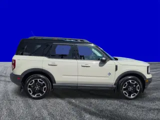 Ford Bronco Sport 2024 AWD Outer Banks SUV de 4 puertas