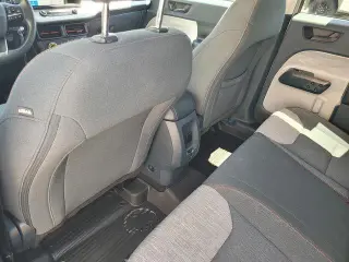 Ford Maverick 2023 XL 4dr SuperCrew 4.5 ft. SB
