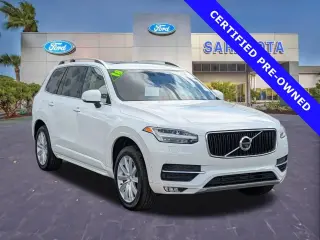 Volvo XC90 2018 T5 Momentum SUV de 4 puertas y 7 pasajeros