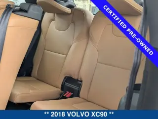 Volvo XC90 2018 T5 Momentum SUV de 4 puertas y 7 pasajeros