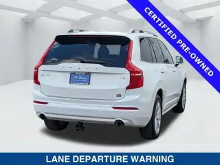 Volvo XC90 2018 T5 Momentum SUV de 4 puertas y 7 pasajeros