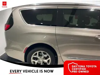 Chrysler Pacifica 2017 Limitada Monovolumen de 4 puertas