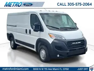 Ram ProMaster 2025 Tradesman 2500 136 WB 3dr Low Roof Cargo Van w/o Passenger Seat