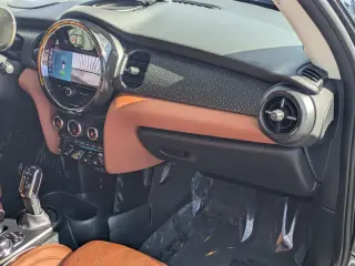 MINI Hardtop 2 Puertas 2024 Cooper SE Hatchback de 3 puertas