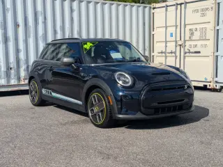 MINI Hardtop 2 Puertas 2024 Cooper SE Hatchback de 3 puertas