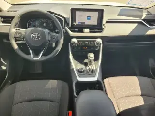 Toyota RAV4 Híbrido 2024 AWD XLE SUV de 4 puertas