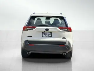 Toyota RAV4 Híbrido 2024 AWD XLE SUV de 4 puertas